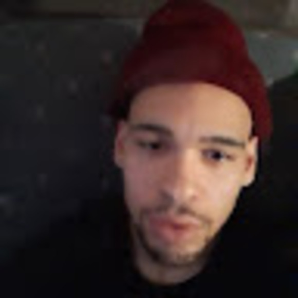 Meet your Posher, Calvin - Picture 1 of 1